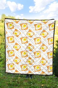 Bread Toast Pattern Print Design 02 Premium Quilt