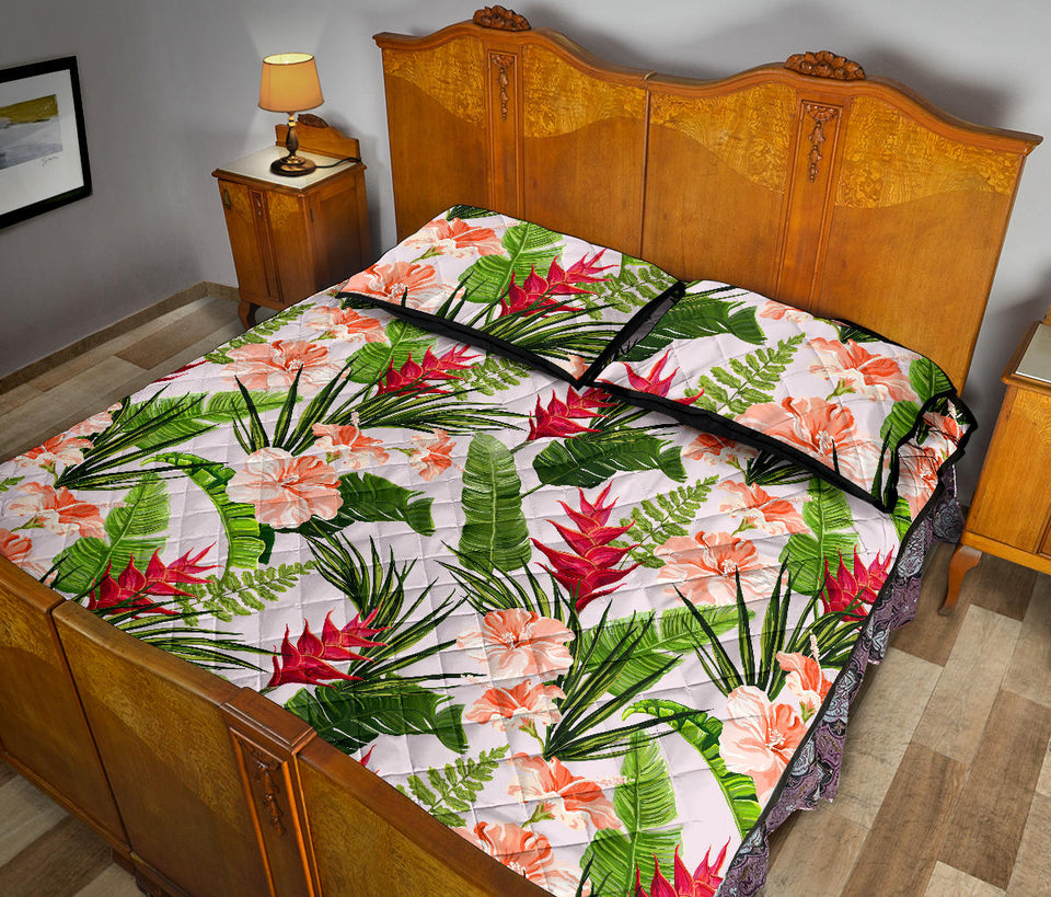 Heliconia Hibiscus Leaves Pattern Quilt Bed Set