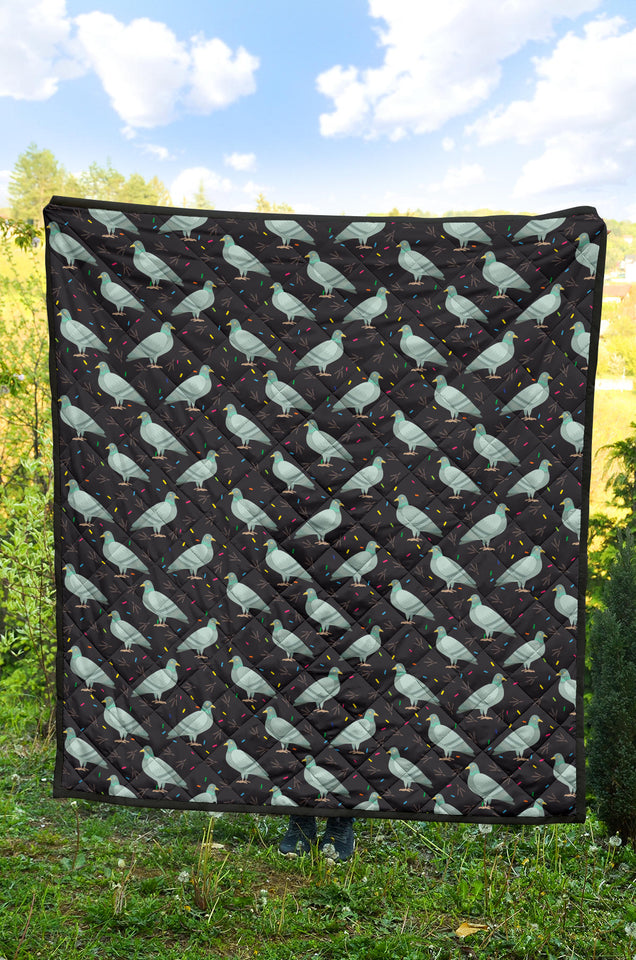 Pigeon Pattern Print Design 01 Premium Quilt