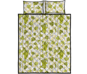 Grape Pattern Background Quilt Bed Set