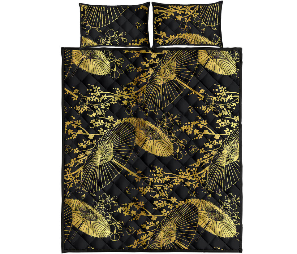 Gold Fan Flower Japanese Pattern Quilt Bed Set