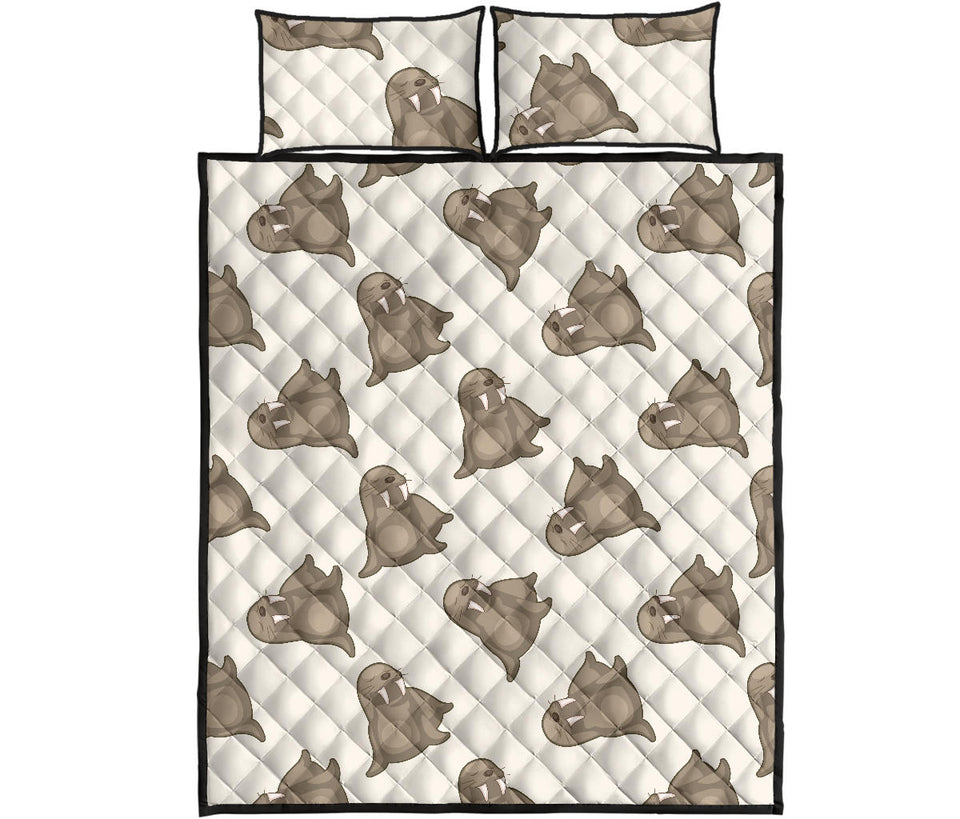 Sea Lion Pattern Quilt Bed Set