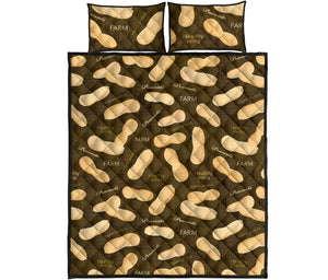 Peanut Pattern Green Background Quilt Bed Set