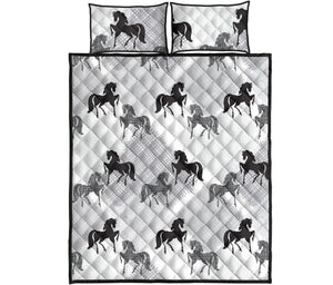Horse Pattern Quilt Bed Set
