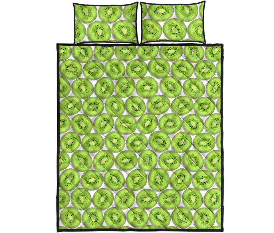 Sliced Kiwi Pattern Background Quilt Bed Set