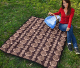 Snail Pattern Print Design 03 Premium Quilt