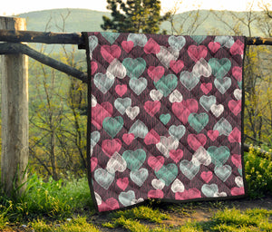 Decorative Heart Pattern Premium Quilt